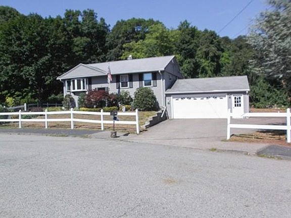 2nd image of 116 Nashoba Dr