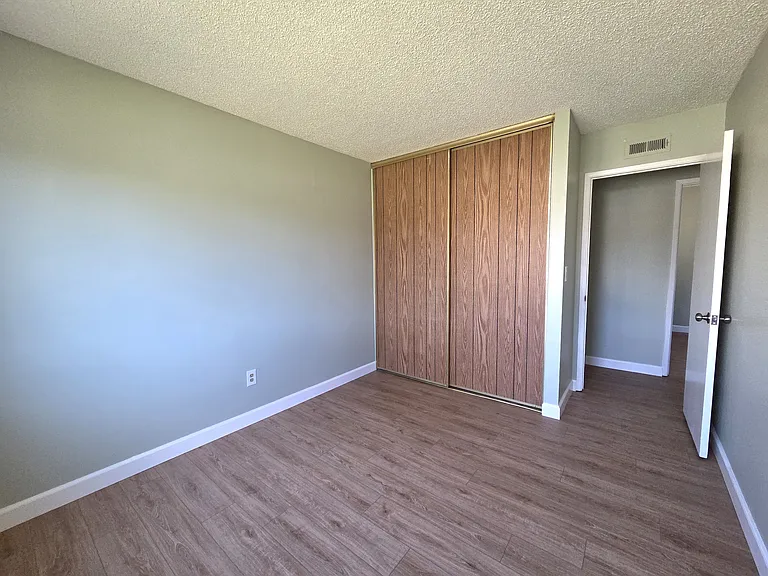 4295 Peg Ct — Photo 22