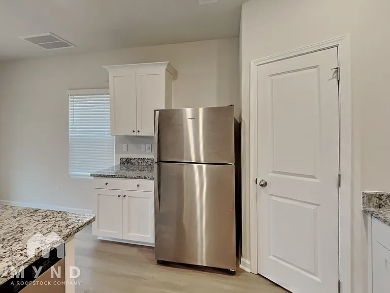 104 Everglade Way — Photo 9