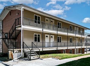 821 N 47th St APT 4, Omaha, NE 68132