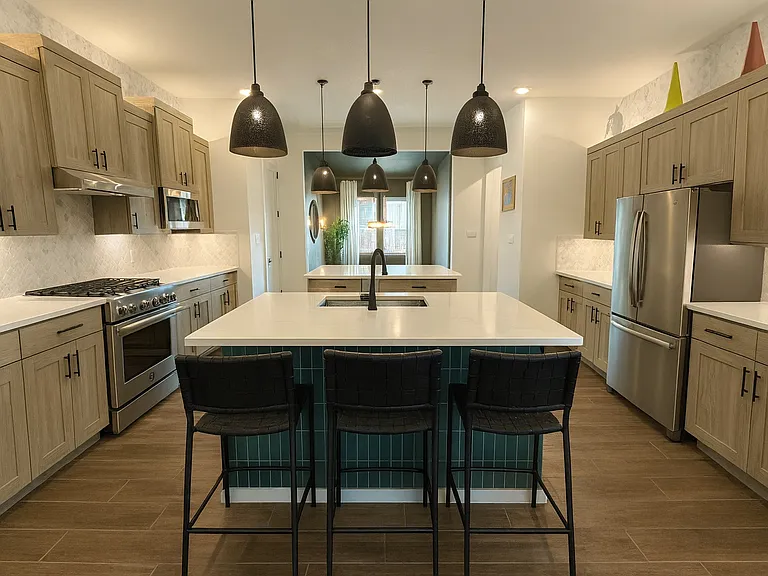 2700 Juniper Woods Rd — Photo 2