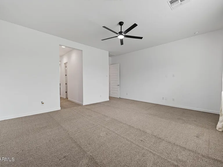203 E Birchwood Pl — Photo 29