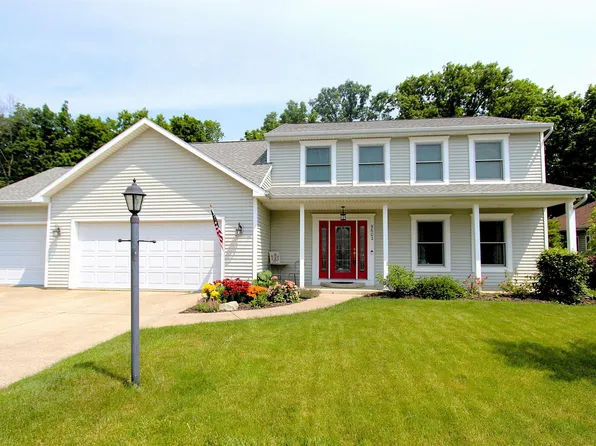 9602 Shorewood Trl, Fort Wayne, IN 46804