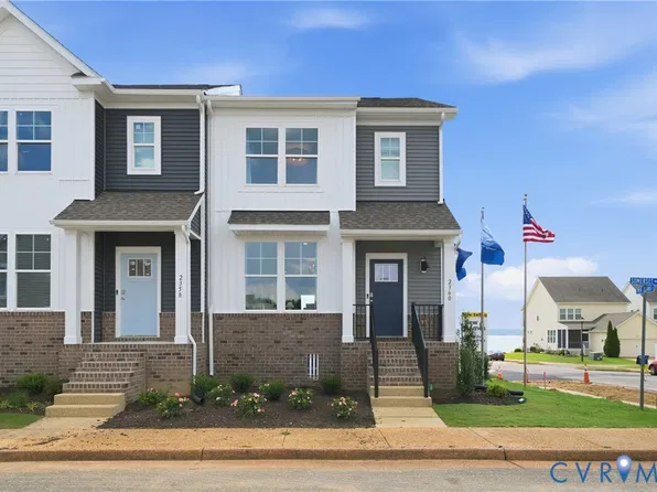 2358 Somerset Way, Hayes, VA 23072