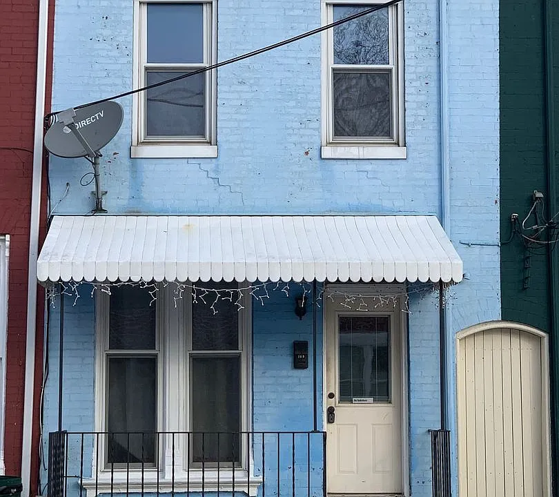 205 W 5th St