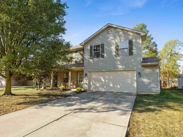 1602 Bear Claw Ln, Fort Wayne, IN 46845