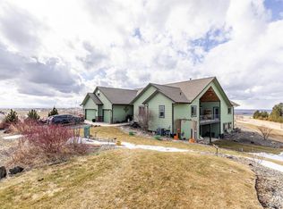 1098 Eid Rd, Moscow, ID 83843