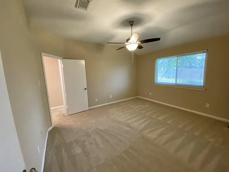 8646 Sunny Ridge Dr — Photo 14