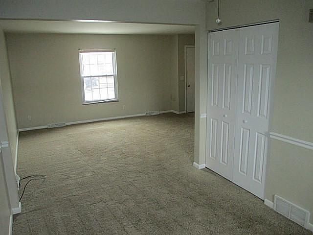 2nd image of 3217 Glanzman Rd Unit 3
