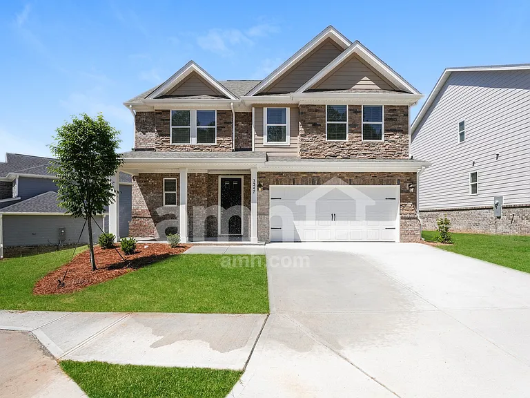 3347 Emzy Dr — Photo 1