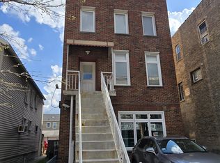 251 W 31st St #3, Chicago, IL 60616