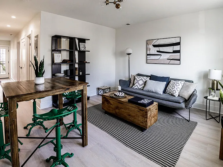 1822 I St NE #3 — Photo 7
