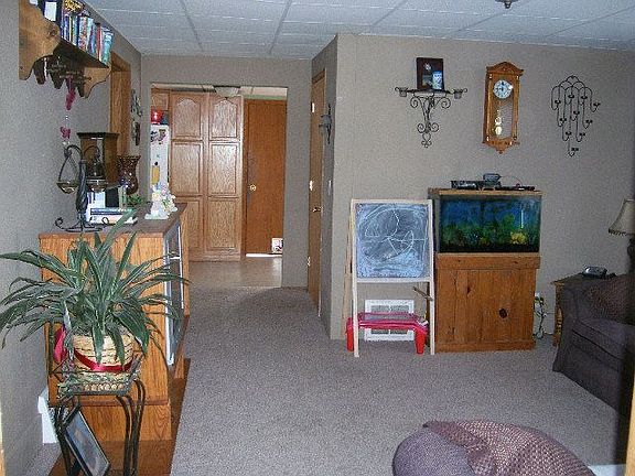 5th image of 444 Main St