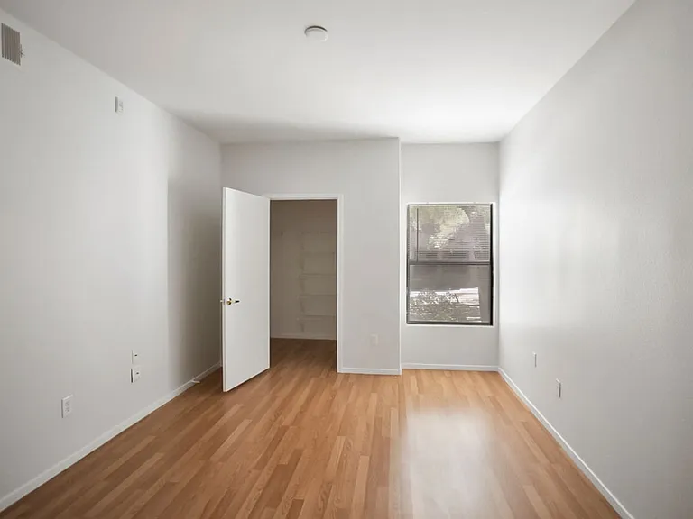 8250 N Grand Canyon Dr #1137-20 — Photo 28