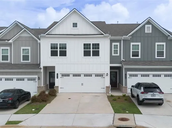 1074 Chastain Dr #44, Sugar Hill, GA 30518