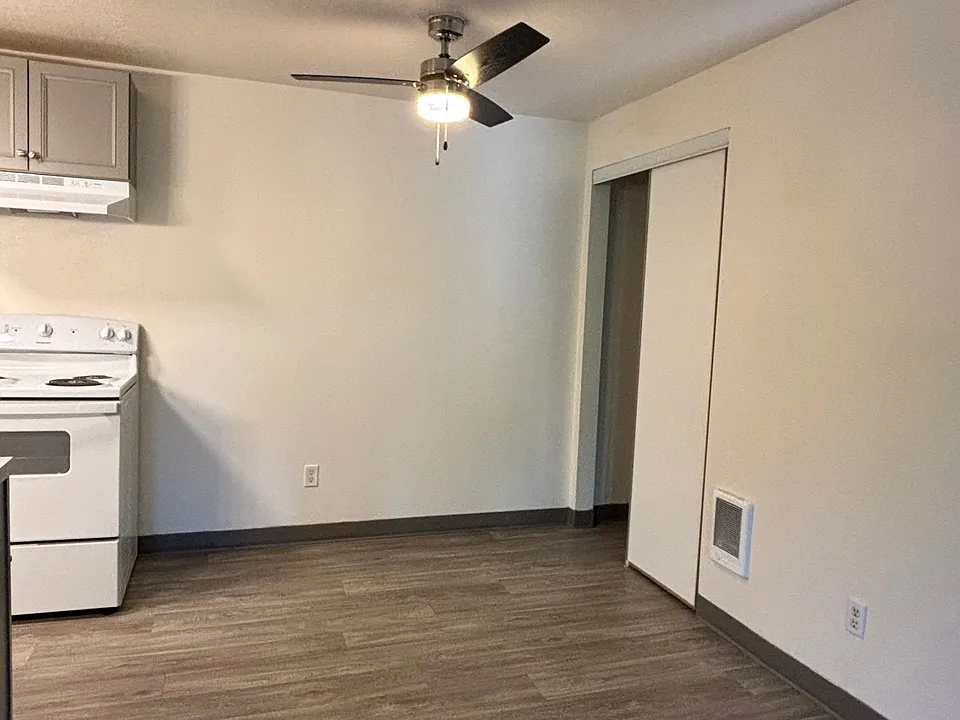 17420 SW Shaw #39