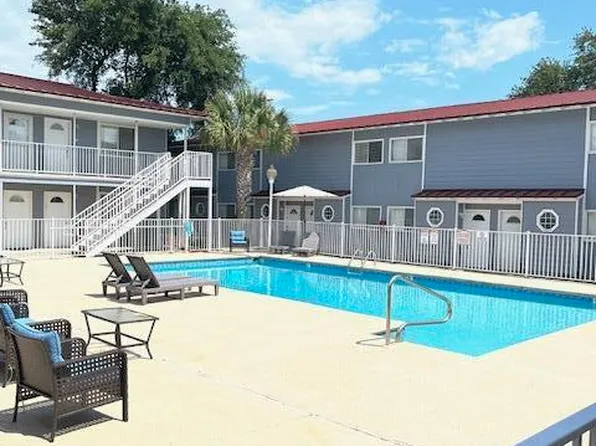 1664 Beach Blvd #96, Biloxi, MS 39531