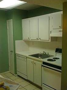 2nd image of 810 SW 129th Pl APT 206