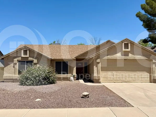 907 N Falcon Dr, Gilbert, AZ 85234