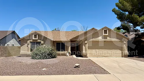 907 N Falcon Dr Photo 1