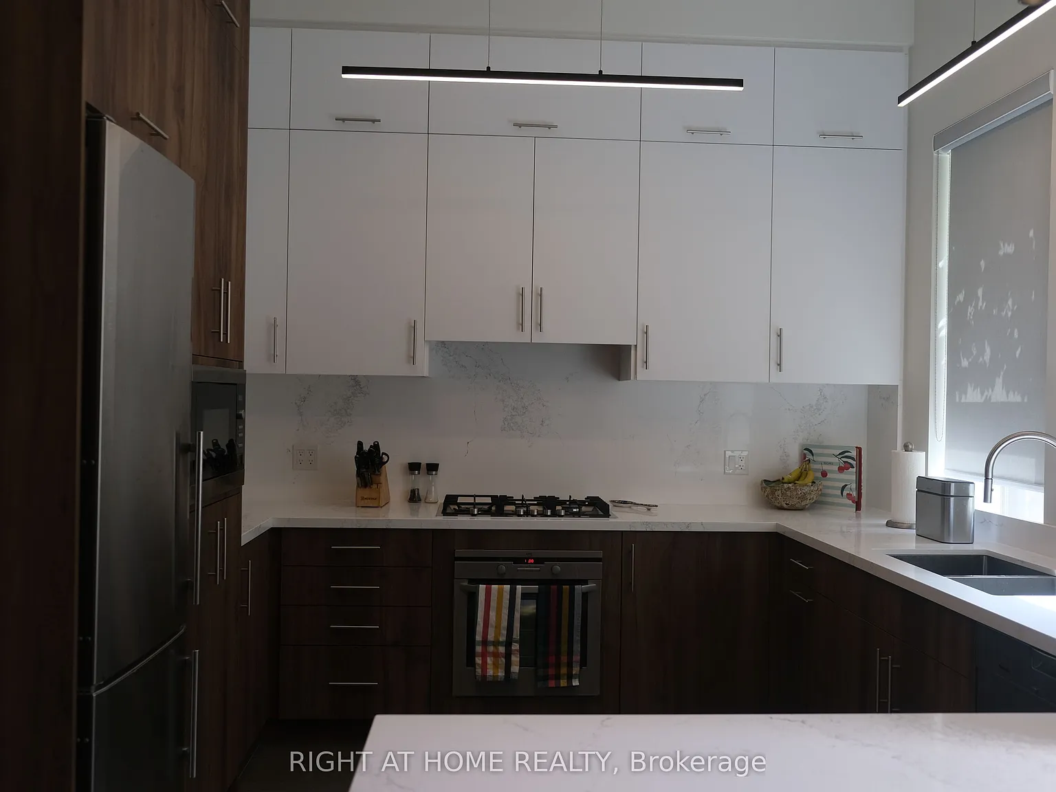 3 bed, $5,800 — Photo 2