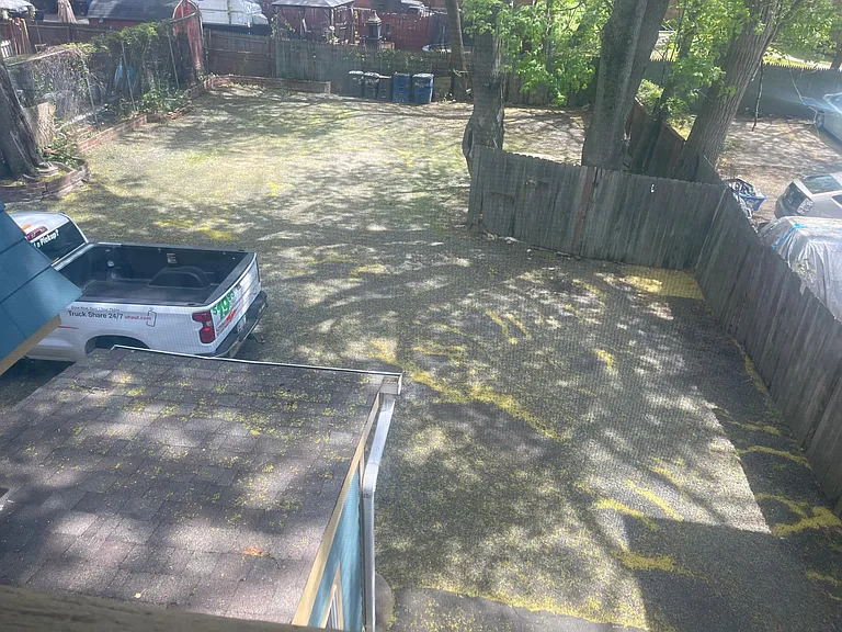 Sherman Ave — Photo 4