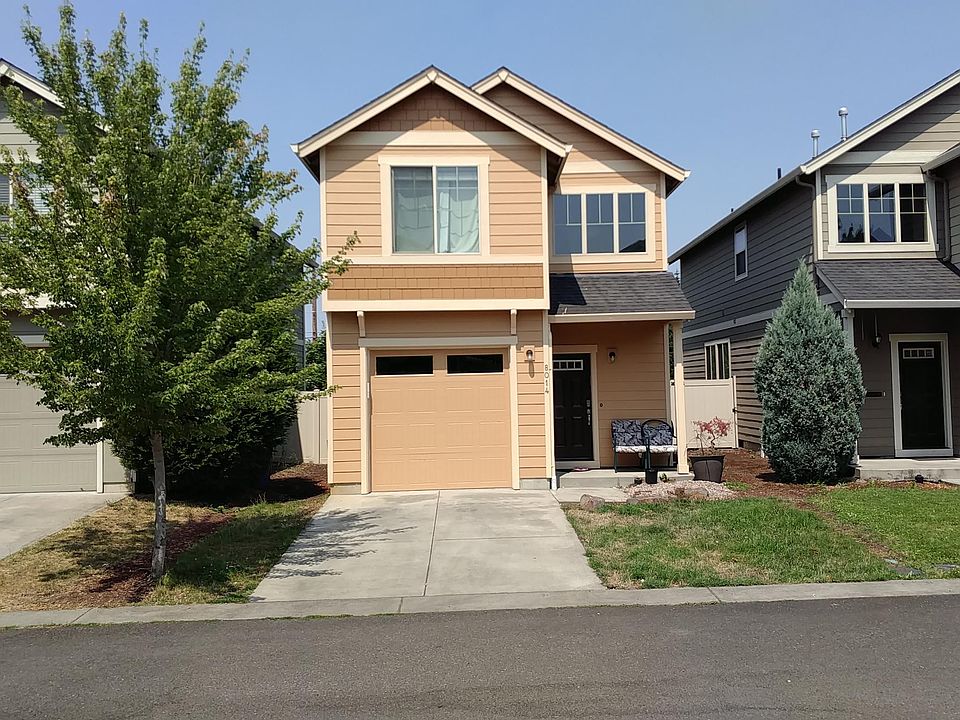 1st image of 8014 NE 62nd Cir