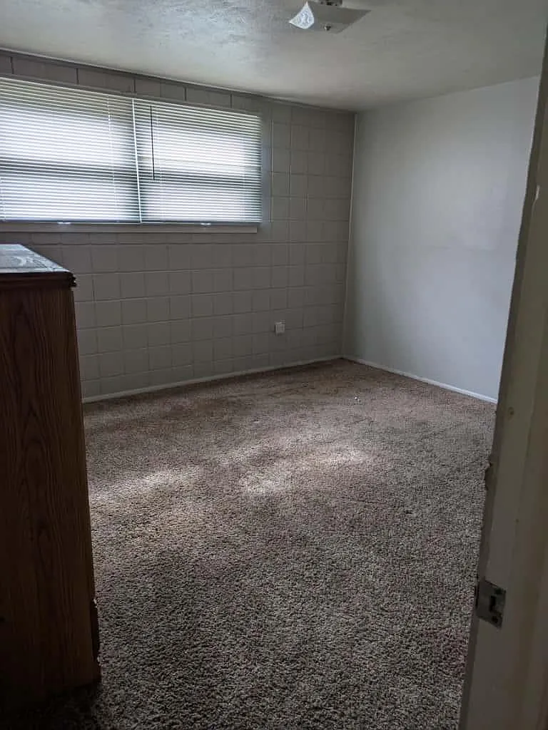 972 30th Ave - Apt 2 — Photo 2