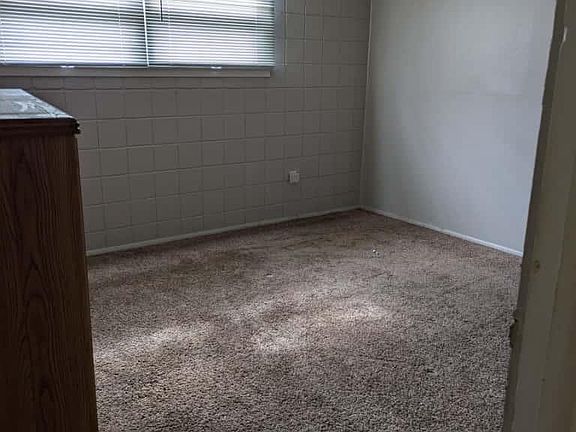 Unit Photo