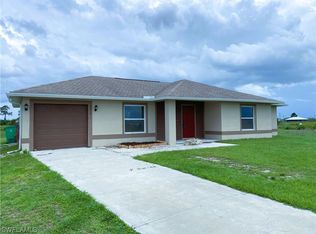 9016 Meadow Cir, Labelle, FL 33935