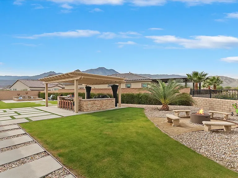 58171 Aragon Way — Photo 6