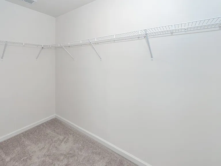 4633 Forest Hills Dr #1303 — Photo 36