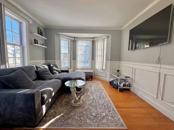 34 Bingham Ave, Dedham, MA 02026