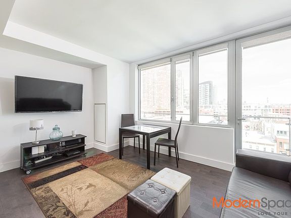 2nd image of 525 Borden Ave #7B