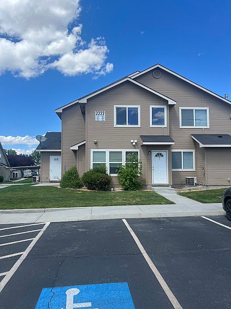 2222 Lexi Lane Building