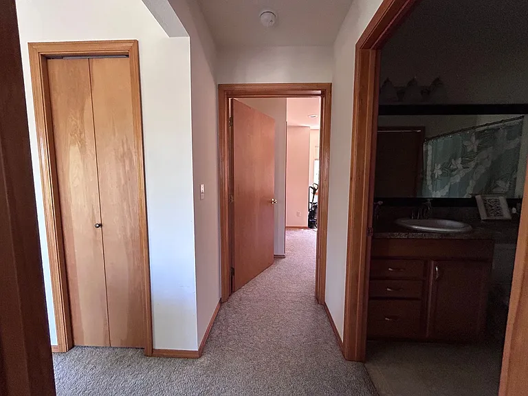 BH T 3340 — Photo 70