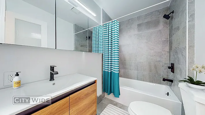 Rented by City Wide Apartments | media 13