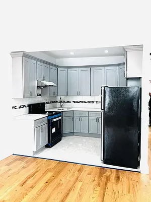 Rented by Reyes & Elsamad Real Estate Group | media 1