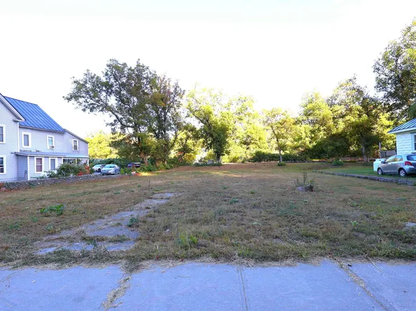 348 South Main Street, Hartford, VT 05001