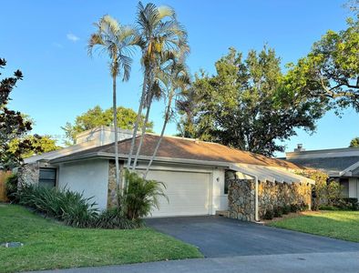109 Kensington Rd, Hollywood, FL, 33021