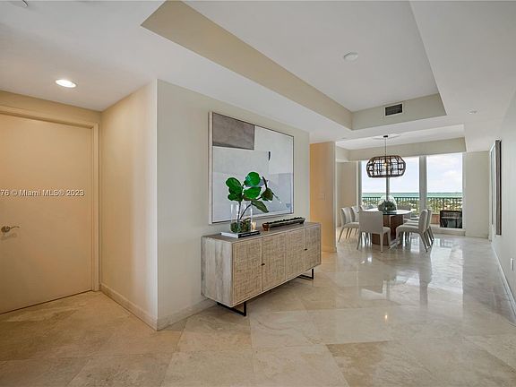 4th image of 785 Crandon Blvd APT 1801