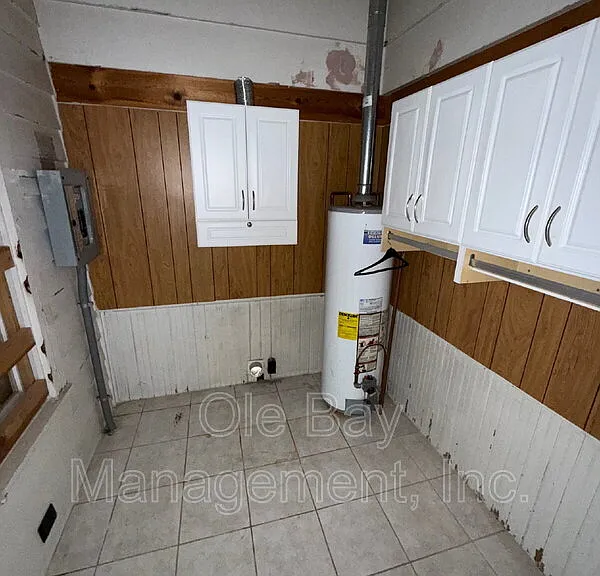 115 Mohawk St — Photo 5