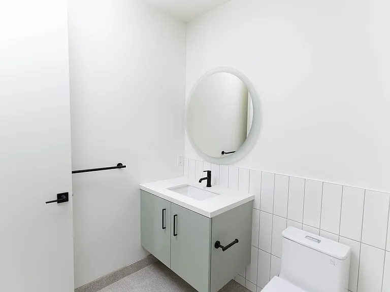 The Flats South Oceanside - where modern luxury meets coastal lifestyle — Photo 13
