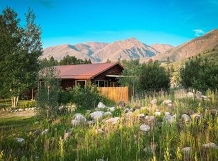 2480 E River Rd, Livingston, MT 59047