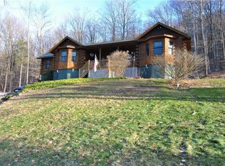899 Lakes Rd, Monroe, NY 10950