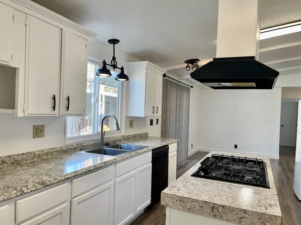 10035 Mills Station Rd Space 35, Sacramento, CA 95827