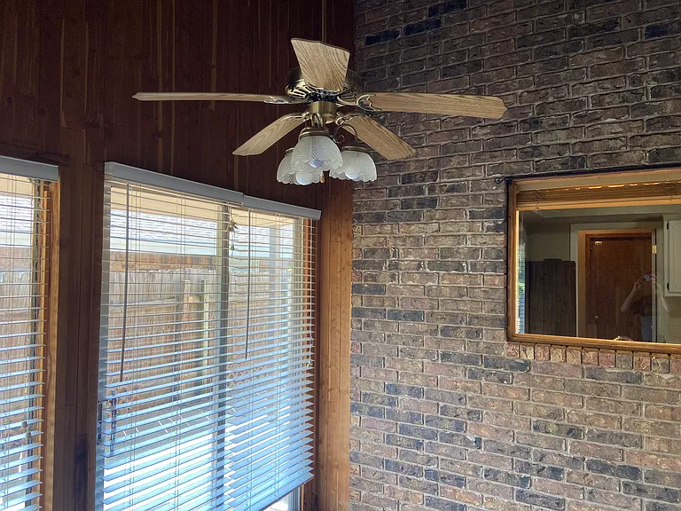 2056 Buggy Whip Ln — Photo 21