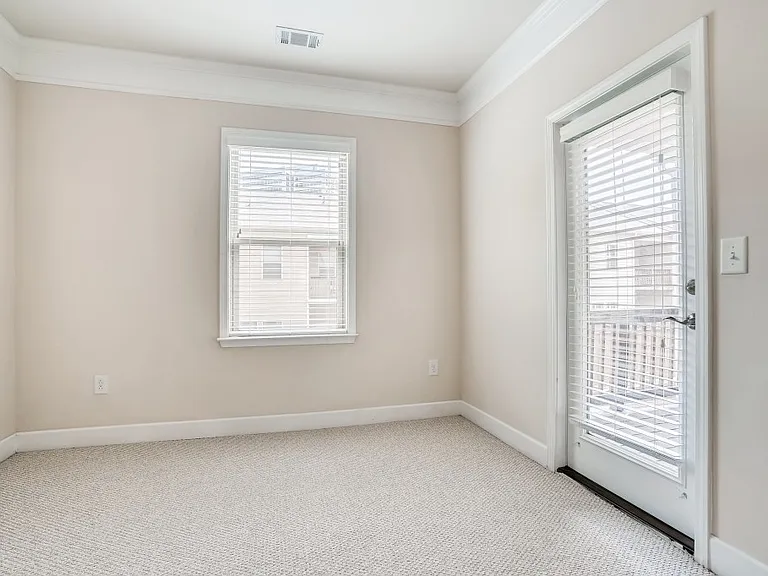 2544 Josselyn Ln SE — Photo 28