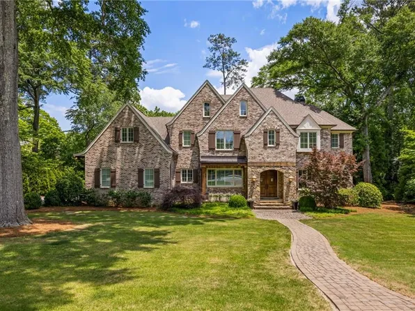 2719 Ashford Rd NE, Atlanta, GA 30319