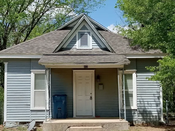 802 Forest St, Pawnee, OK 74058